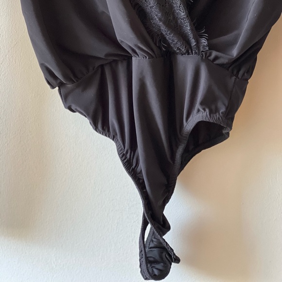 Missguided Lace Accent BodySuit 6 - Picture 2 of 14